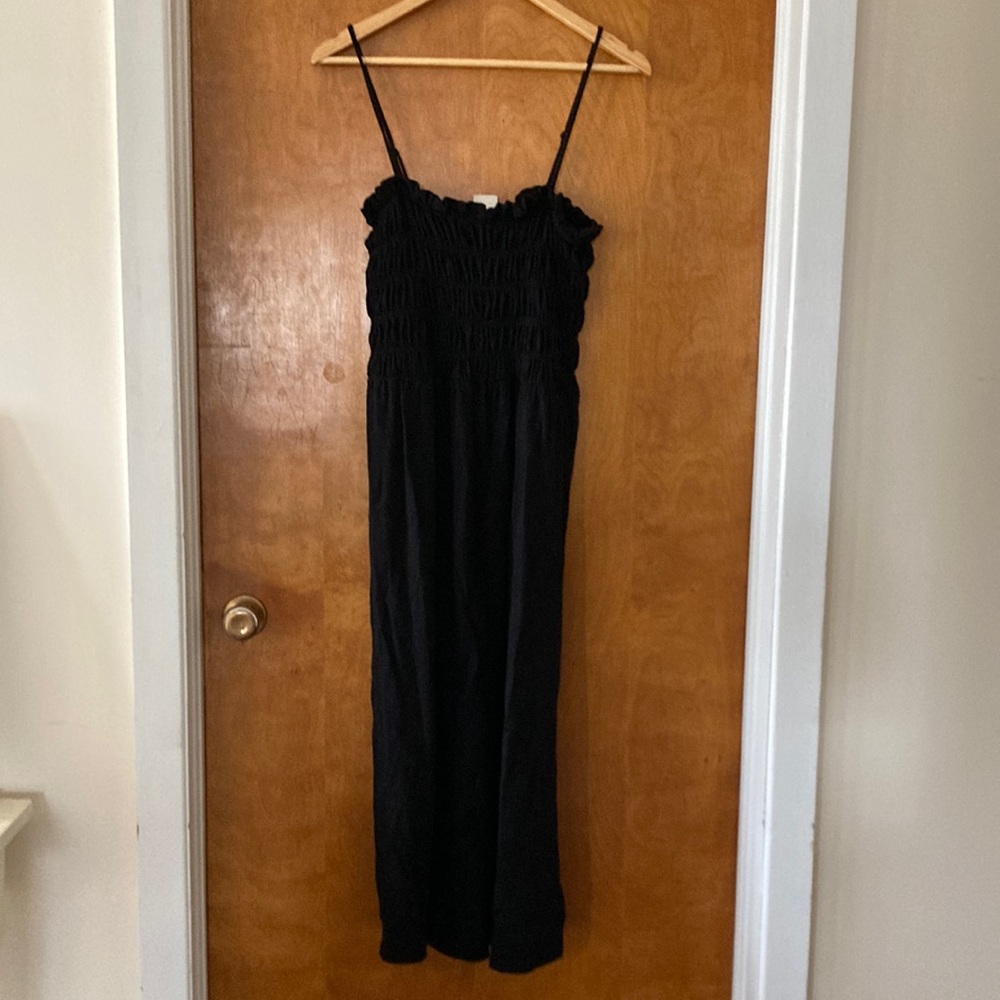 H&M Black Crinkle Dress EUC (Worn Once)